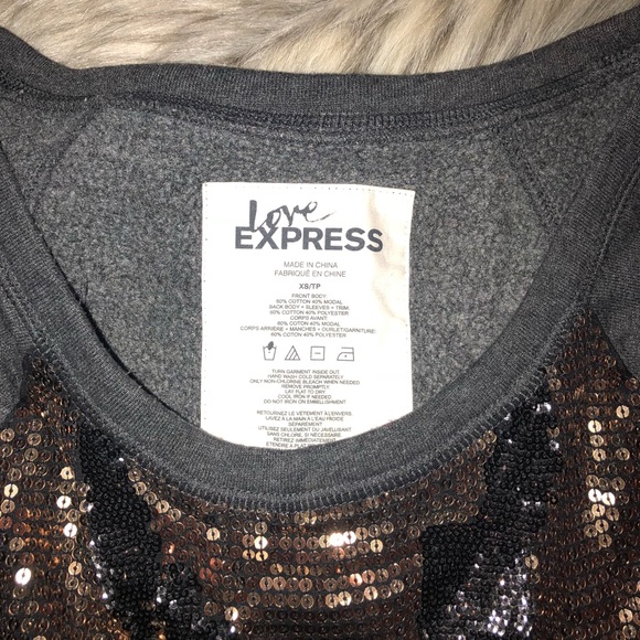 EXPRESS crew neck. Xs. Bling black and Gold - Picture 2 of 3